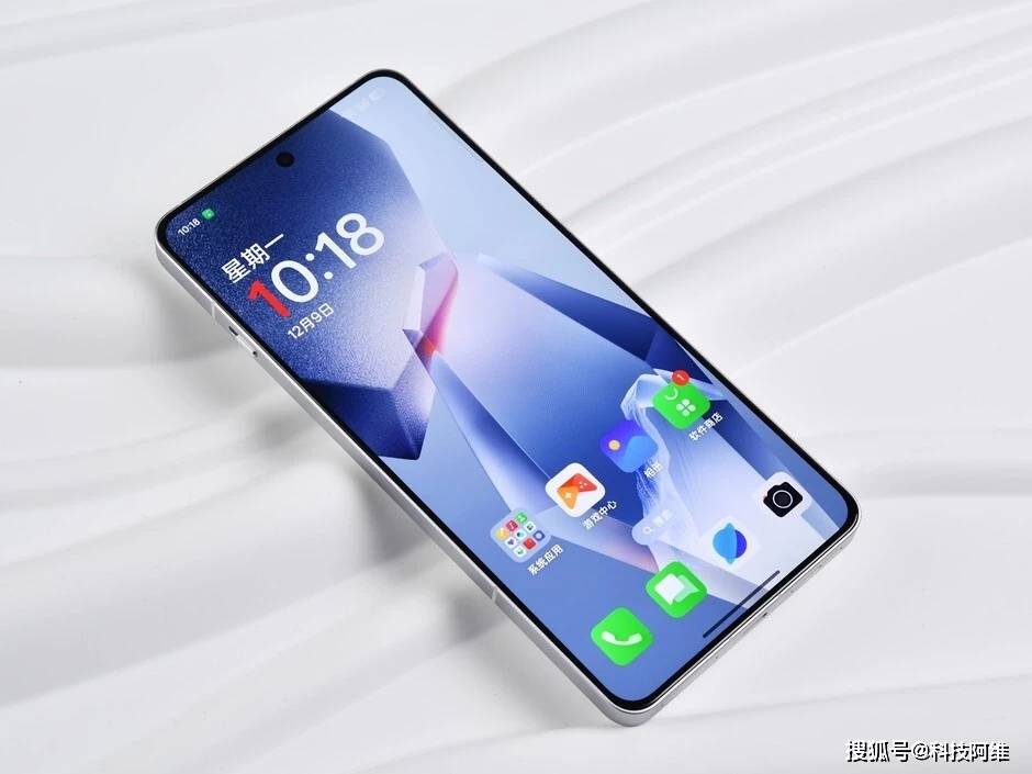 骁龙8至尊版旗舰清仓了，12GB+256GB下跌850元，国补后“真香机” 