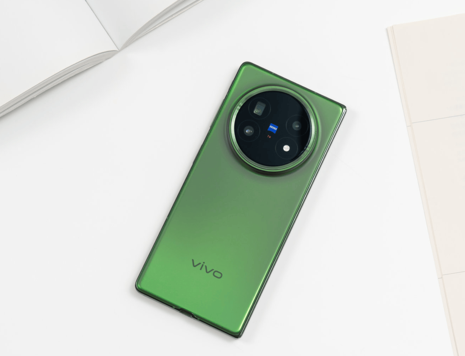 最新手机销量排名Top 10：iPhone占据前二，第三名给我看懵了 
